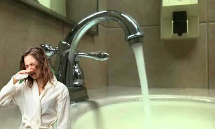 bad water smell