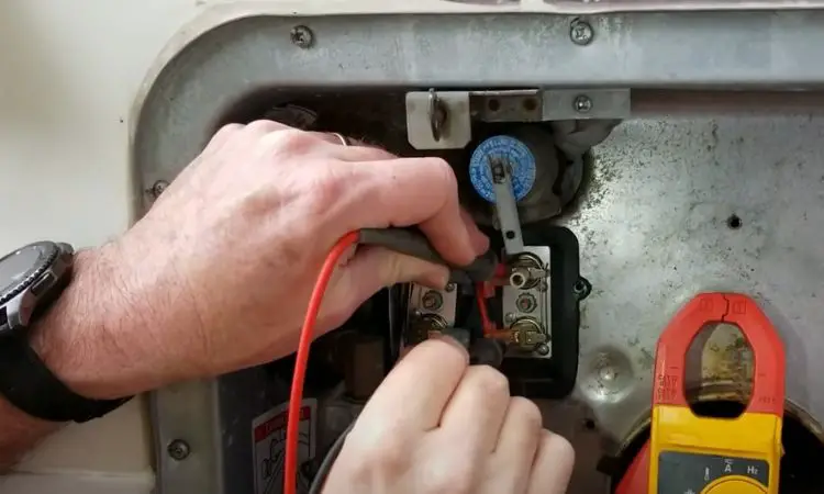use a multimeter to test the suburban rv water heater thermostat's right side (gas) terminal